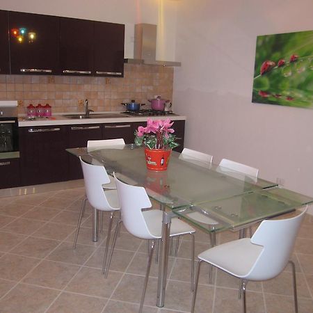 Apartament A 100Metri Da Piazza Duomo Di Ortigia Syrakuzy Pokój zdjęcie